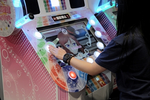 画像ギャラリー No.013のサムネイル画像 / 今度は沼津でスクフェスAC体験。AC版「ラブライブ！スクールアイドルフェスティバル」のプレイイベント「スクフェスAC サマースクールアクティビティ2016」レポート