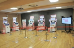 画像ギャラリー No.008のサムネイル画像 / 成功祈願のお祓いも行われた「ラブライブ！スクフェスAC」とTCG「スクコレ」の合同イベント「神田明神シャンシャン祭」の初日をレポート