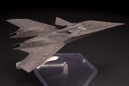 画像ギャラリー No.002のサムネイル画像 / 「エースコンバット7 スカイズ・アンノウン」に登場する「ADF-11F」と「ADFX-10F」がプラモデル化。2020年3月に発売決定