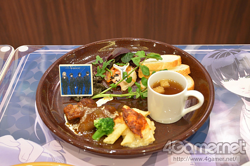 画像ギャラリー No.024のサムネイル画像 / 「セガコラボカフェ池袋 バンドやろうぜ!」が4月7日から期間限定でオープン。小林正典さんも登場したレセプションの模様をレポート