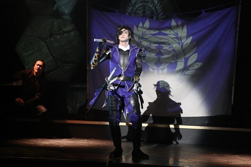 画像ギャラリー No.006のサムネイル画像 / 舞台「“斬劇『戦国BASARA』蒼紅乱世”『蒼』THE PRIDE」のゲネプロをレポート。「『紅』未来への誇り」と対をなすもう1つの物語