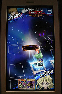 画像ギャラリー No.010のサムネイル画像 / ［TGS 2016］俺のターン，ドロー！　スマホ向けに最適化された“スピードデュエル”で青眼の究極竜を召喚。「遊戯王 デュエルリンクス」プレイレポート
