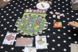画像ギャラリー No.047のサムネイル画像 / アナログゲームの祭典「ゲームマーケット2015秋」レポート。第1回ゲームマーケット大賞はオインクゲームズの「海底探険」が受賞