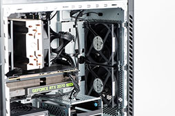 画像ギャラリー No.013のサムネイル画像 / 【PR】LenovoのデスクトップPC「Legion T550i」をゲームでチェック。ハイエンドのパワーでAAAタイトルも快適なPCだった