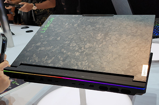 画像ギャラリー No.004のサムネイル画像 / これからのハイエンドゲームノートPCは液冷になる!?　Lenovoの「Legion 9i」に新たな可能性を見た