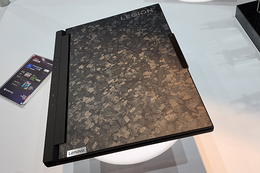 画像ギャラリー No.003のサムネイル画像 / 独自AIチップ搭載のゲーマー向けノートPCや多画面マニアも欲しくなる2画面ノートPCなど,Lenovoの魅力的な新製品をチェック