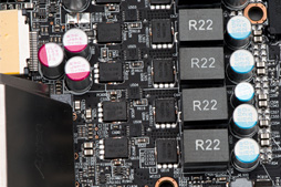 画像ギャラリー No.015のサムネイル画像 / PowerColorの全長300mm級RX 480カード「Red Devil」をテスト。大型のクロックアップモデルは期待に応えてくれるか