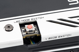 画像ギャラリー No.004のサムネイル画像 / Sapphire渾身のRX 480カード「NITRO+」レビュー。メモリ容量8GB版と4GB版にはそれぞれ異なる個性があった