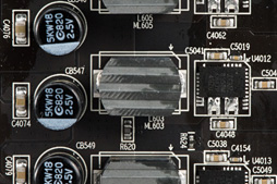 画像ギャラリー No.035のサムネイル画像 / Sapphire渾身のRX 480カード「NITRO+」レビュー。メモリ容量8GB版と4GB版にはそれぞれ異なる個性があった