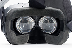 画像ギャラリー No.061のサムネイル画像 / HTCのVR HMD「Vive」日本版を入手。豊富な写真と画面でセットアップまで全解説してみる