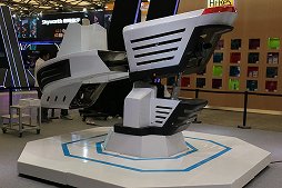 画像ギャラリー No.009のサムネイル画像 / ［CJ2016］ChinaJoy会場で見かけたVRデバイスその1：VRは迫力だ！　大型筐体が大盛況