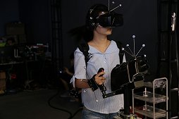 画像ギャラリー No.016のサムネイル画像 / ［CJ2016］ChinaJoy会場で見かけたVRデバイスその1：VRは迫力だ！　大型筐体が大盛況