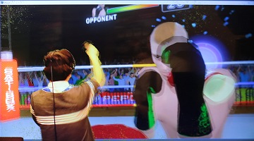 VRはコミュニケーションツールになるのか？　カラオケでのVRルーム体験レポート