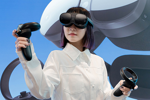 画像ギャラリー No.004のサムネイル画像 / パンケーキレンズで眼鏡不要のハイエンドVR HMD「VIVE XR Elite」国内販売スタート