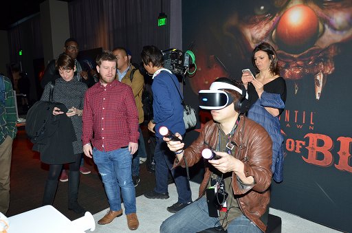 画像ギャラリー No.001のサムネイル画像 / ［GDC 2016］PlayStation VR用タイトル「Until Dawn: Rush of Blood」と「THE PLAYROOM:WANTED」を体験してきた
