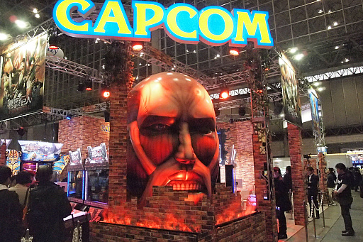 画像ギャラリー No.002のサムネイル画像 / ［JAEPO2017］カプコンの新作アーケード「進撃の巨人 TEAM BATTLE」は2017年夏稼働予定！ 直撮りプレイムービーも掲載