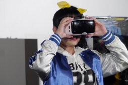 画像ギャラリー No.012のサムネイル画像 / 80年代ゲームをリスペクトした映画「ピクセル」Blu-ray＆DVD発売記念イベントをレポート。浅香 唯さんと高橋名人もゲストで登場