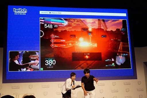 画像ギャラリー No.003のサムネイル画像 / ［TGS 2016］「マジシャンズデッド」を総師範KSK氏とまちゃぼー氏が実演。全国キャラバンやアメリカ展開が発表されたステージをレポート