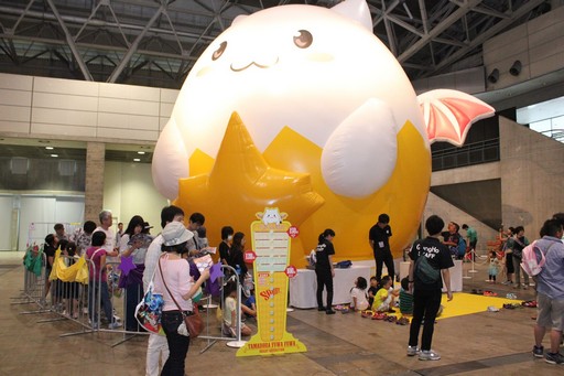 画像ギャラリー No.029のサムネイル画像 / サンリオピューロランドで開催中の「パズドラクロス」コラボイベントをレポート。タマゾー,デビ,ハローキティによるコラボダンスを楽しもう