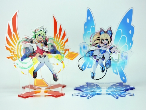 画像ギャラリー No.011のサムネイル画像 / 「蒼き雷霆 ガンヴォルト 爪」,主人公「ガンヴォルト」と「アキュラ」のアクリルフィギュアが登場