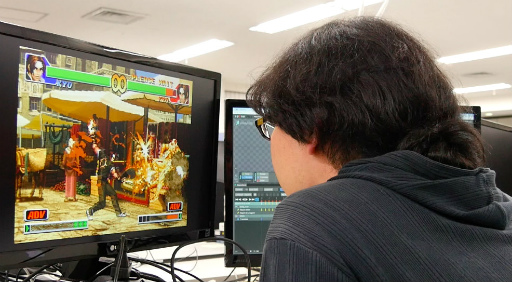 画像ギャラリー No.002のサムネイル画像 / 「グランドサマナーズ」，「KOF’98」コラボでは原作モーションを完全再現！　バトル画面＆開発現場の紹介ムービーが公開