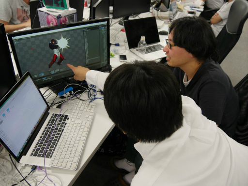 画像ギャラリー No.004のサムネイル画像 / 「グランドサマナーズ」，「KOF’98」コラボでは原作モーションを完全再現！　バトル画面＆開発現場の紹介ムービーが公開