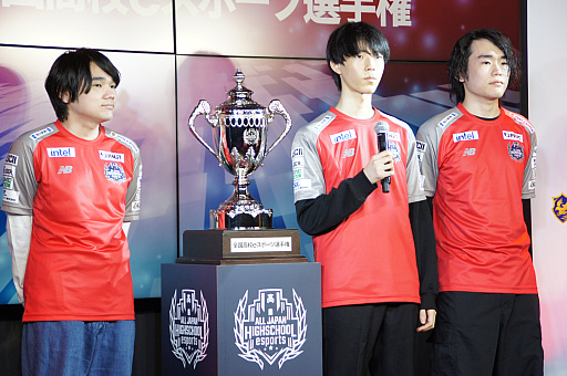画像ギャラリー No.007のサムネイル画像 / 第5回全国高校eスポーツ選手権「ロケットリーグ」部門,決勝戦はN高同士の組み合わせに。接戦を制したのはLunatic選手率いる“ねこなま”