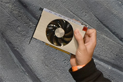 画像ギャラリー No.007のサムネイル画像 / ［SIGGRAPH］「Radeon RX Vega」の短尺版やEPYCを20基搭載するサーバーなどが初披露されたAMD「Capsaicin」イベントレポート