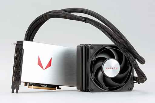 画像ギャラリー No.002のサムネイル画像 / 「Radeon RX Vega 64 Liquid Cooled Edition」レビュー。動作クロックがより高く消費電力の大きい簡易液冷版はどれだけ速いのか