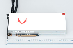 画像ギャラリー No.043のサムネイル画像 / 「Radeon RX Vega 64 Liquid Cooled Edition」レビュー。動作クロックがより高く消費電力の大きい簡易液冷版はどれだけ速いのか