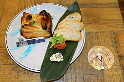 画像ギャラリー No.006のサムネイル画像 / TOWER RECORDS CAFEの「Fate/EXTELLA」コラボカフェレポート。サーヴァントをモチーフにしたコラボメニューを楽しんで，限定コースターをもらおう