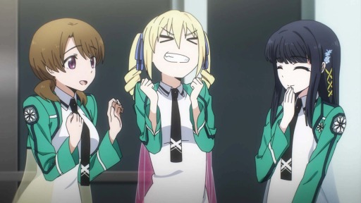 画像ギャラリー No.012のサムネイル画像 / そうだ アニメ，見よう：第115回は学園バトルアクション「魔法科高校の劣等生 来訪者編」。最強の刺客“アンジー・シリウス”が登場