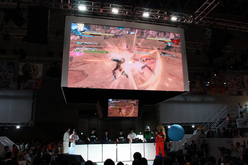 画像ギャラリー No.006のサムネイル画像 / ［TGS 2016］「ドラゴンボール」ゲーム最新情報ステージをレポート。トランクスを演じて20年の草尾 毅さんがイベントを盛り上げた