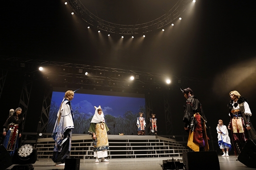 画像ギャラリー No.003のサムネイル画像 / 超初心者が行く，“2.5次元ダンスライブ「SQ」ステージ BLAZING & FREEZING”。SolidSとQUELLが描くコントラストの魅力にやられました