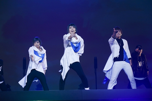画像ギャラリー No.007のサムネイル画像 / 超初心者が行く，“2.5次元ダンスライブ「SQ」ステージ BLAZING & FREEZING”。SolidSとQUELLが描くコントラストの魅力にやられました