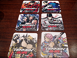 画像ギャラリー No.029のサムネイル画像 / 「鉄拳7」の発売を記念した「e-sports TEKKEN BAR」がオープン。名誉店長に就任したオカダ・カズチカ選手が原田Pをお姫様抱っこしたイベントをレポート