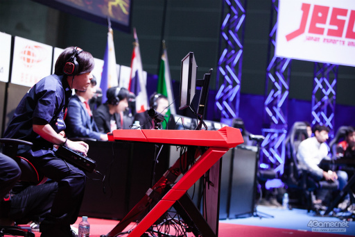 画像ギャラリー No.012のサムネイル画像 / 「eSPORTS 国際チャレンジカップ」の「鉄拳7」部門は日本選抜チームに軍配。イベントの模様をフォトレポートでお届け