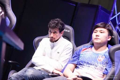画像ギャラリー No.032のサムネイル画像 / 「eSPORTS 国際チャレンジカップ」の「鉄拳7」部門は日本選抜チームに軍配。イベントの模様をフォトレポートでお届け