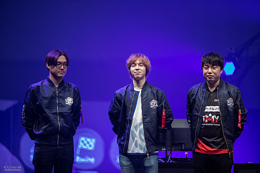 画像ギャラリー No.004のサムネイル画像 / Gメッセ群馬で開催された「Red Bull 5G 2021 FINALS」レポート。ジャンルを越えた強豪プレイヤーが集結,激闘を展開した