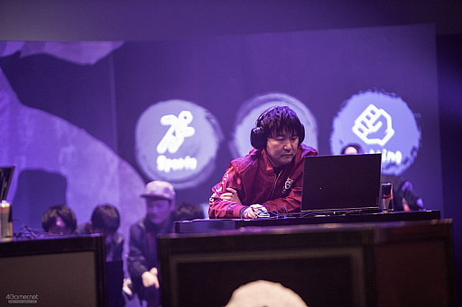 画像ギャラリー No.014のサムネイル画像 / Gメッセ群馬で開催された「Red Bull 5G 2021 FINALS」レポート。ジャンルを越えた強豪プレイヤーが集結,激闘を展開した