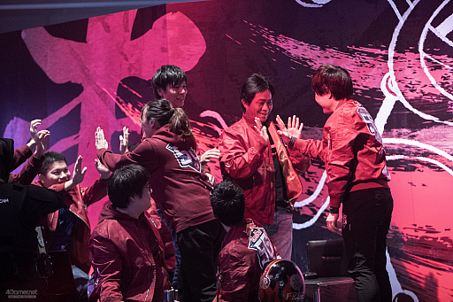 画像ギャラリー No.016のサムネイル画像 / Gメッセ群馬で開催された「Red Bull 5G 2021 FINALS」レポート。ジャンルを越えた強豪プレイヤーが集結,激闘を展開した