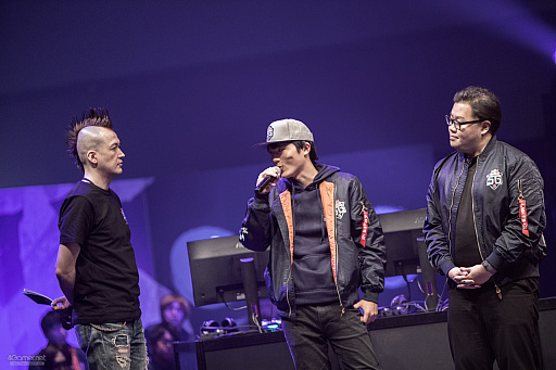 画像ギャラリー No.017のサムネイル画像 / Gメッセ群馬で開催された「Red Bull 5G 2021 FINALS」レポート。ジャンルを越えた強豪プレイヤーが集結,激闘を展開した