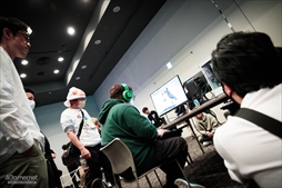 画像ギャラリー No.039のサムネイル画像 / 「鉄拳7」最後のMASTERCUPには765(ナムコ)人が参戦! 初のPC版開催となった同大会の模様をフォトレポートで紹介