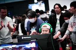 画像ギャラリー No.056のサムネイル画像 / 「鉄拳7」最後のMASTERCUPには765(ナムコ)人が参戦! 初のPC版開催となった同大会の模様をフォトレポートで紹介