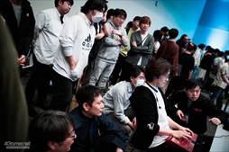 画像ギャラリー No.065のサムネイル画像 / 「鉄拳7」最後のMASTERCUPには765(ナムコ)人が参戦! 初のPC版開催となった同大会の模様をフォトレポートで紹介