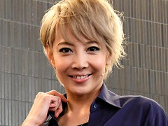 本日開幕「ミュージカル バイオハザード〜ヴォイス・オブ・ガイア〜」。主演・柚希礼音さんの囲み取材とゲネプロの模様をレポート