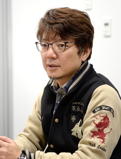 画像ギャラリー No.005のサムネイル画像 / 「バイオハザード7」開発チームを指揮する竹内 潤氏に聞く,プロジェクトの“これまで”。プロモ戦略の狙いや「全編PS VR対応」を決めた経緯とは