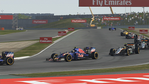 画像ギャラリー No.003のサムネイル画像 / 本日発売された「F1 2016」をレビュー。F1世界選手権をリアルに再現したシリーズ最新作で，至高の走りを楽しもう