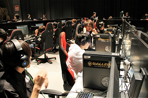 画像ギャラリー No.011のサムネイル画像 / DMM GAMES公式大会「PUBG JAPAN SERIES」,β1部リーグ PHASE1 DAY1をレポート。開幕戦を制したのはSunSister Suicider's