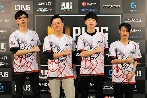 画像ギャラリー No.018のサムネイル画像 / 「PUBG JAPAN SERIES Season1 Grade1 Phase2」,V3 FOXがαリーグ以来の首位に立つ。PGR_poly選手が前人未踏の3連続最多キルを獲得したDAY5レポート